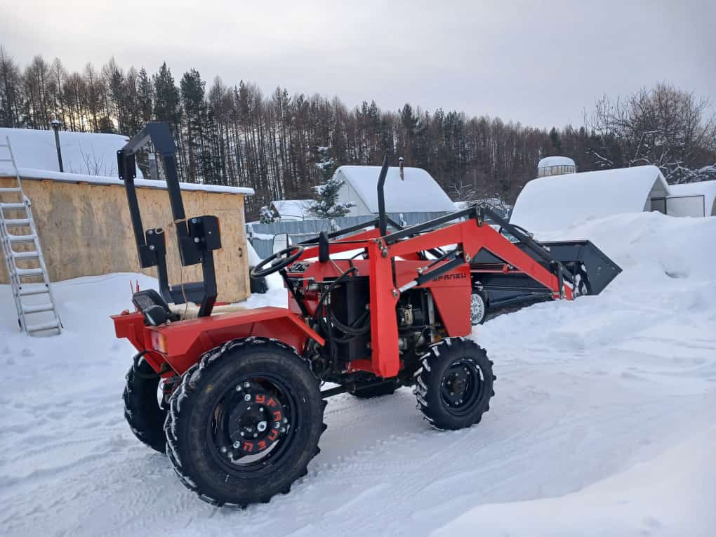 Мини-трактор<br>«Уралец 2204» - выкуп в Томске