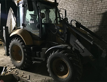 Экскаватор-погрузчик<br>Çukurova 888 - выкуп в Томске